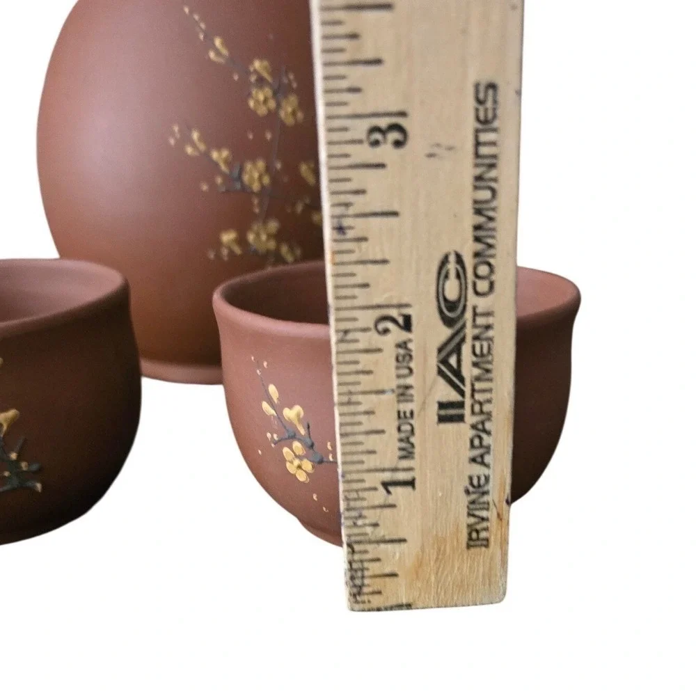 Yixing Zisha Clay Teapot Set Hand Painted Plum Blossom Branch 3pc Tea Set‎ Brown